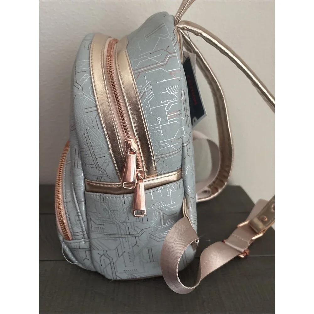 Disney Parks Star Wars Galaxy's Edge Black Spire Outpost Silver Backpack NEW
